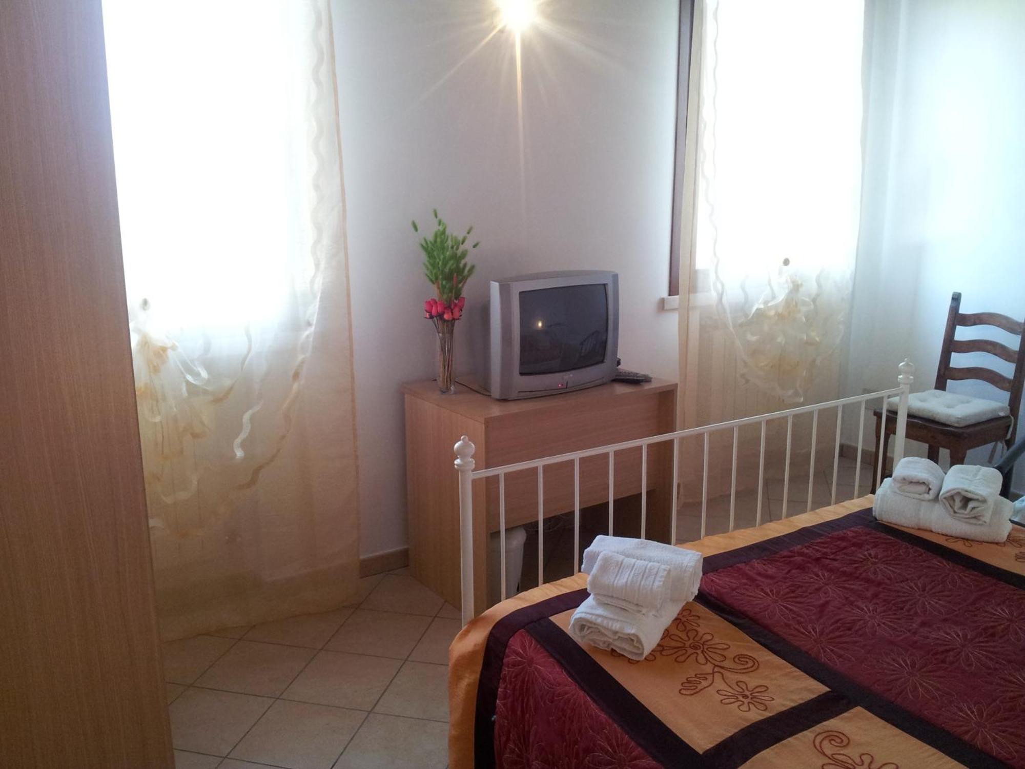 Bb Parco Del Mincio Bed and Breakfast Virgilio Buitenkant foto