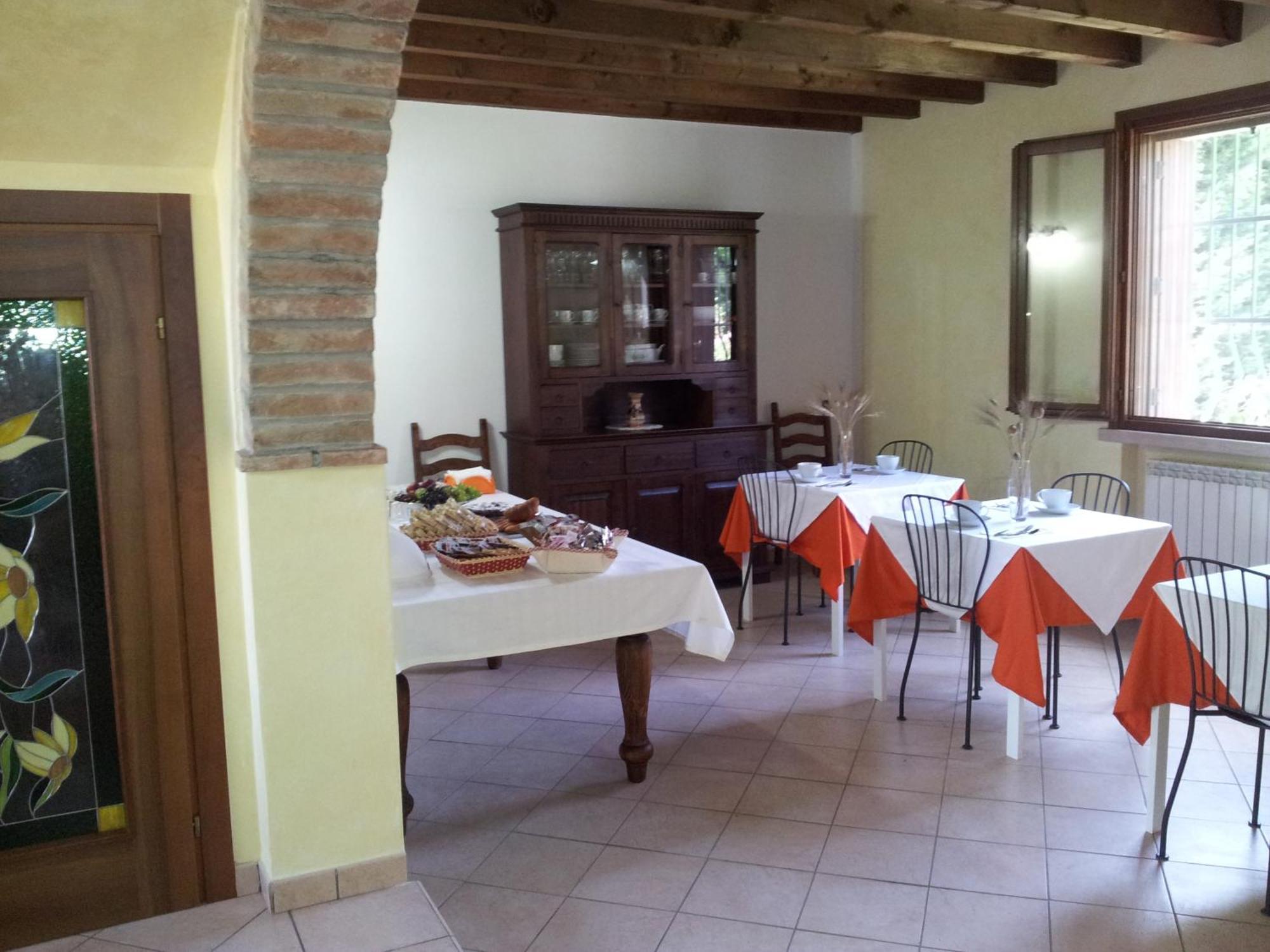 Bb Parco Del Mincio Bed and Breakfast Virgilio Buitenkant foto